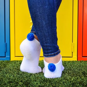 pom-poms socks